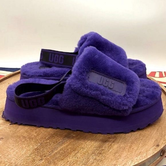 UGG fluffy platforms slide in purple - Picture 2 of 7